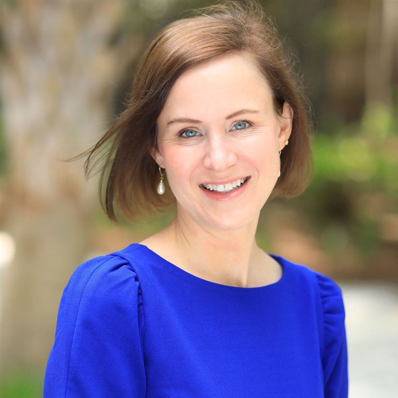 Ann Cunniffe headshot