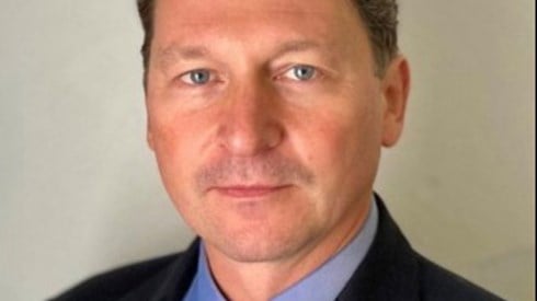 Headshot of Matthew Charleson