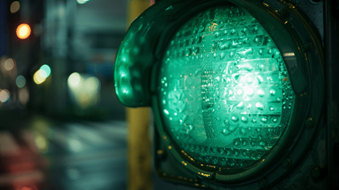 Traffic light turned green
