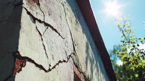 cracks in outside walls of a house