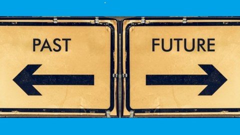 Past and Future signs with arrows pointing opposite directions