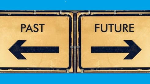 Past and Future signs with arrows pointing opposite directions