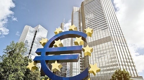Euro sign in front of the European Central Bank building